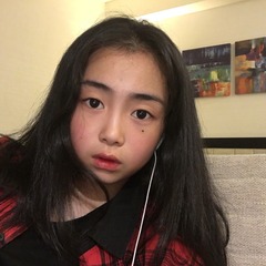 587561