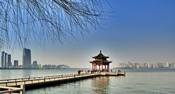 P2103235