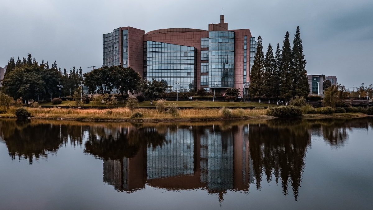 四川大学江安校区图书馆