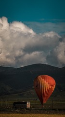 2505608