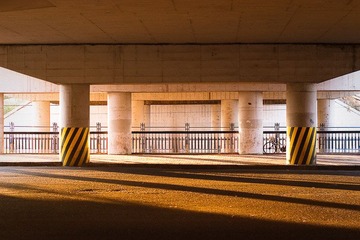 桥下@20081007