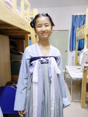 1608757