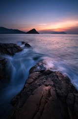 执迷黑岩角