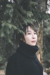 001
