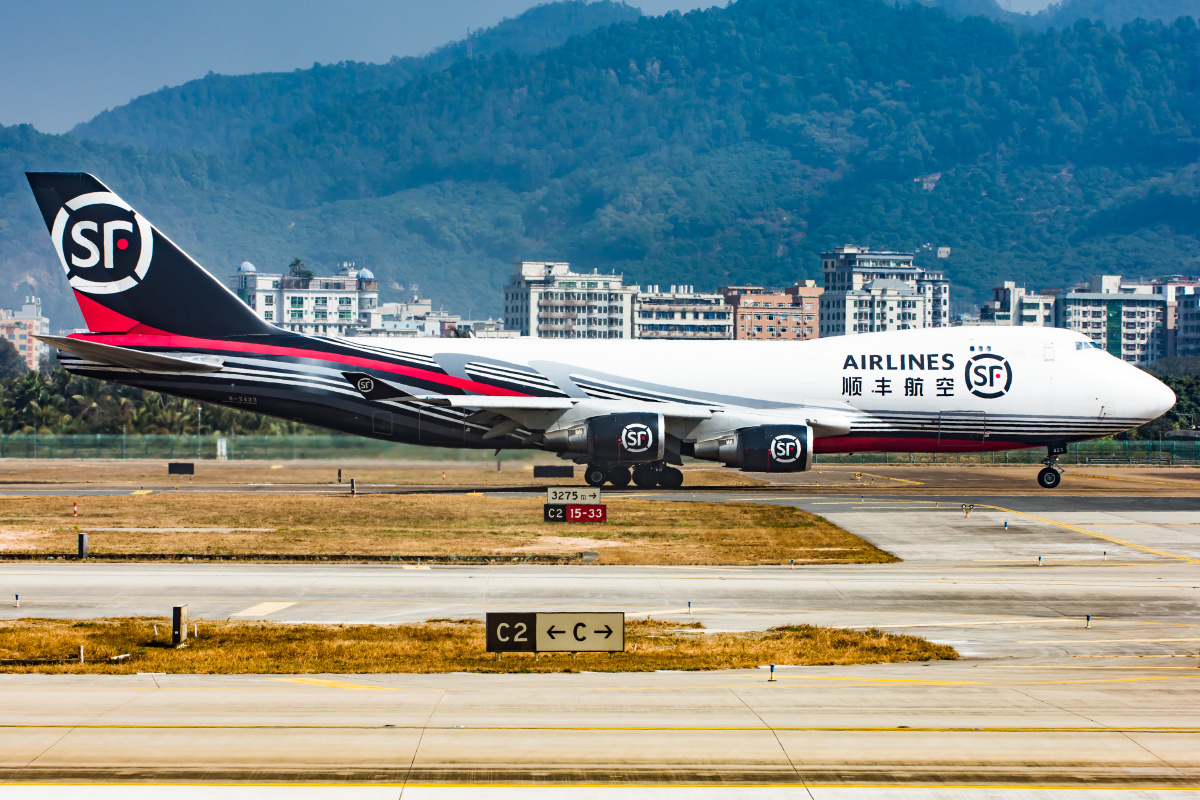 顺丰航空747