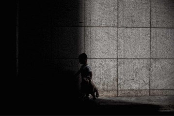 001