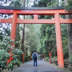 001