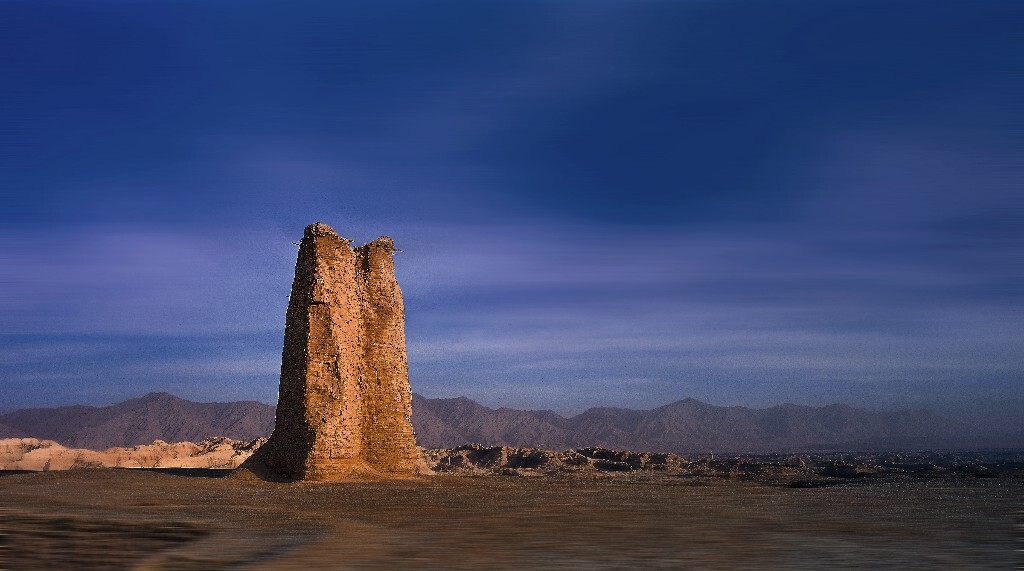 烽火台有2千多年了 古代建筑真结实