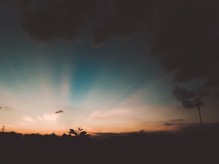 963068
