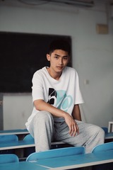 001320E5-1B9A-4ABE-8256-E9DB38DF4F5E/L0/001