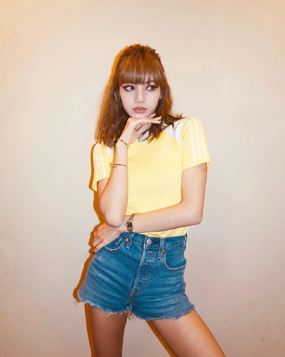 无敌pose王辣丽莎