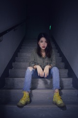 001