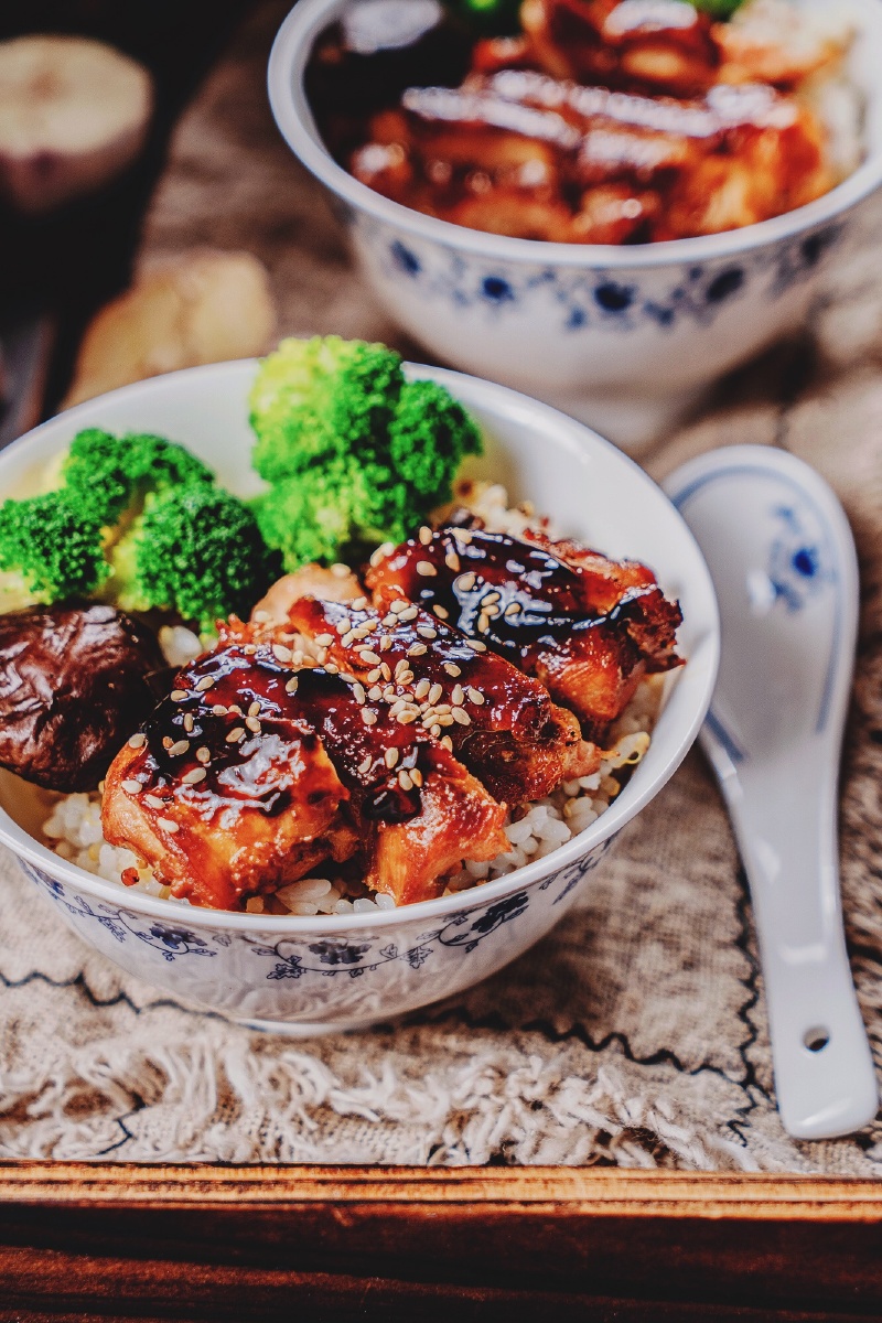 照烧鸡腿饭