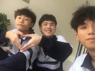 001