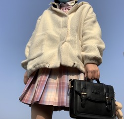 053F9719-0CA5-4899-AA84-461C7CF48818/L0/001