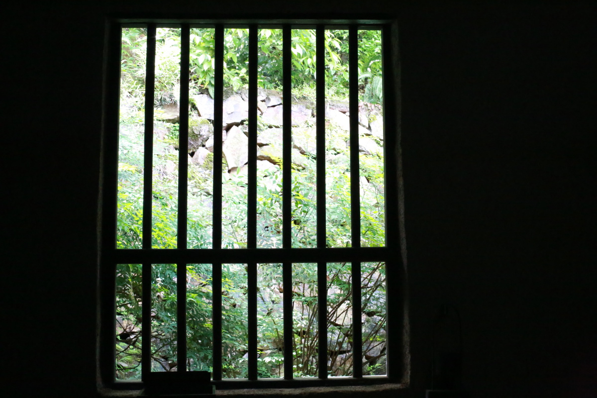 窗- 十二快跑 - 图虫