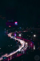 464929
