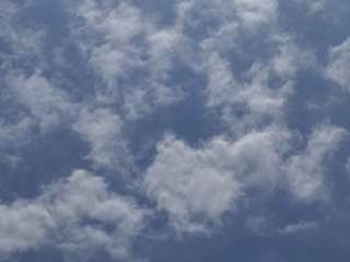 106592