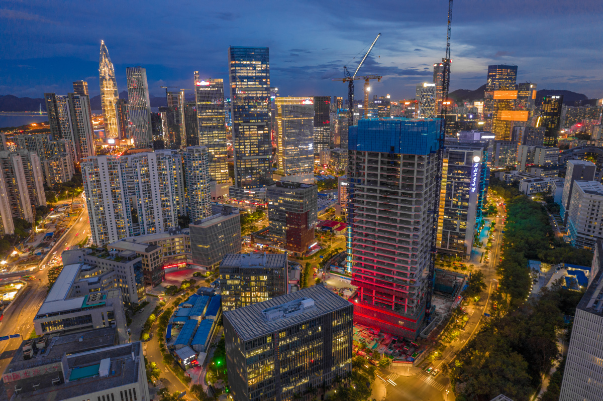 粤海街道的日与夜