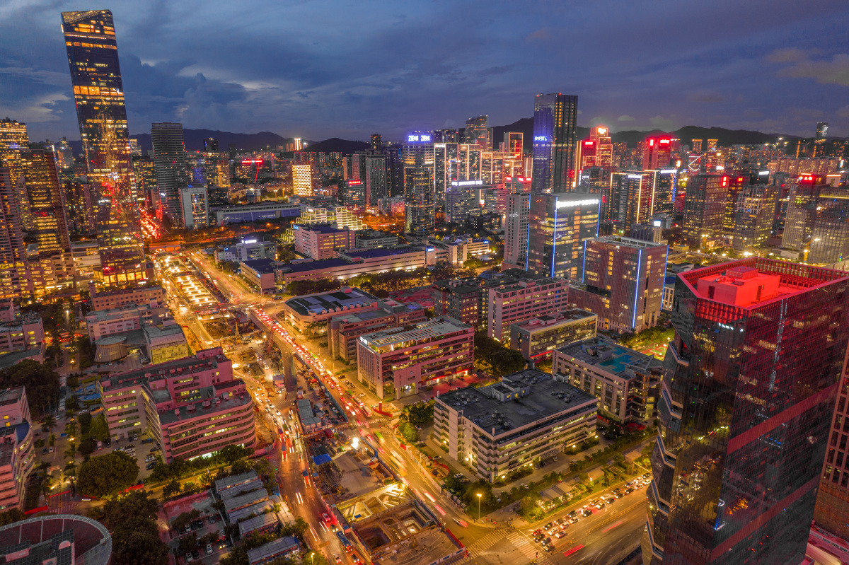 粤海街道的日与夜