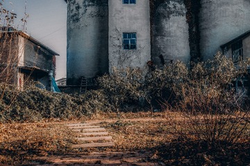 1792609