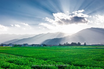 大理·苍山脚下，洱海边