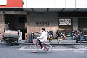 72011