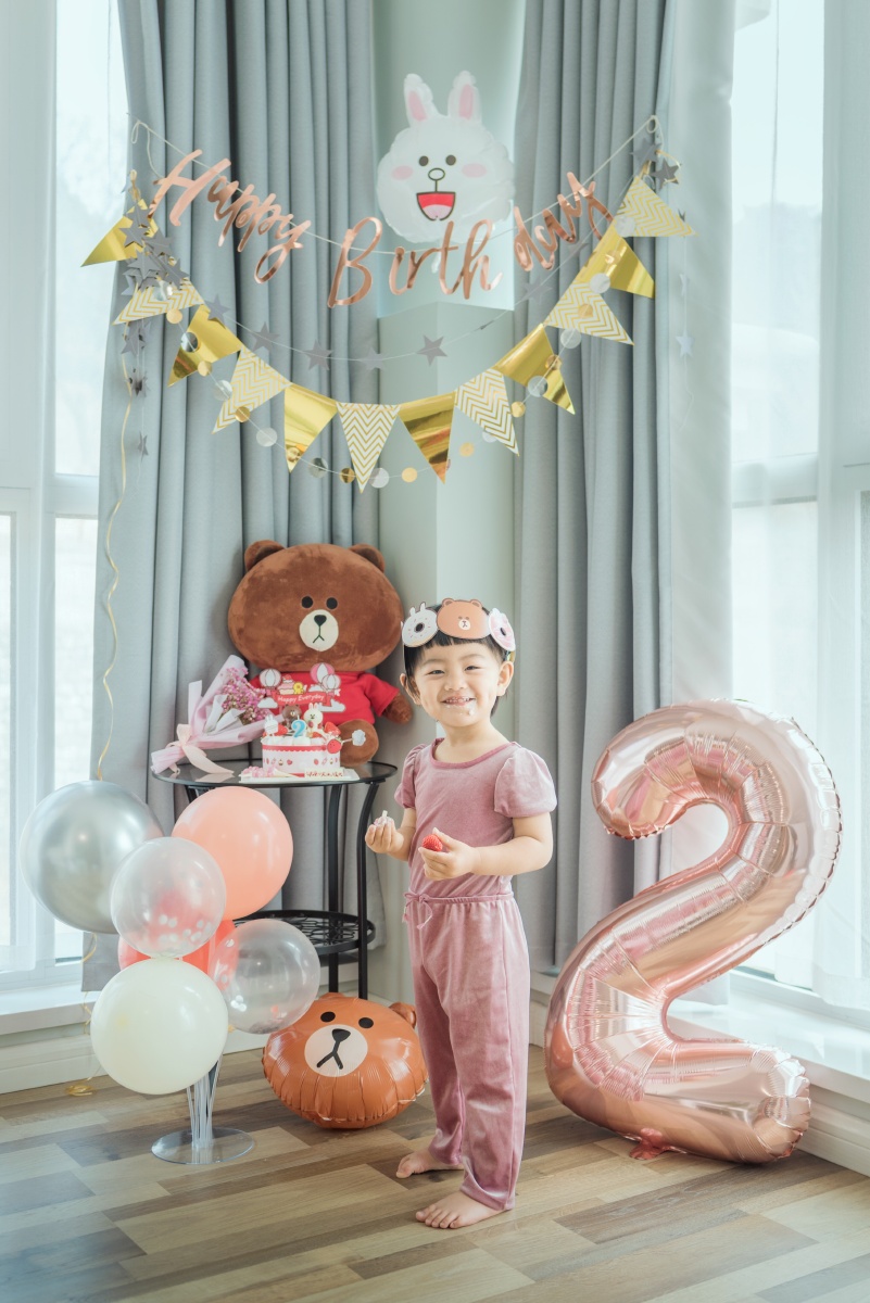 邹艺萱两岁啦生日快乐