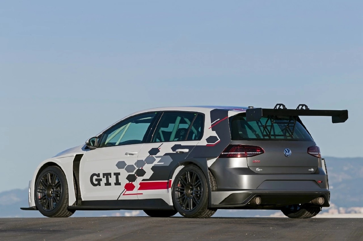 gti7宽体 - 旮旯旮旯325 - 图虫