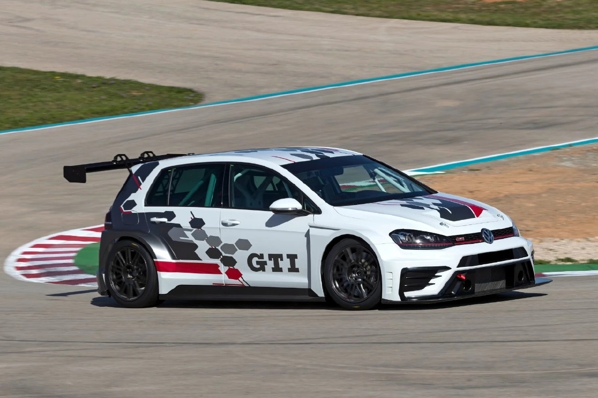 gti7宽体 - 旮旯旮旯325 - 图虫