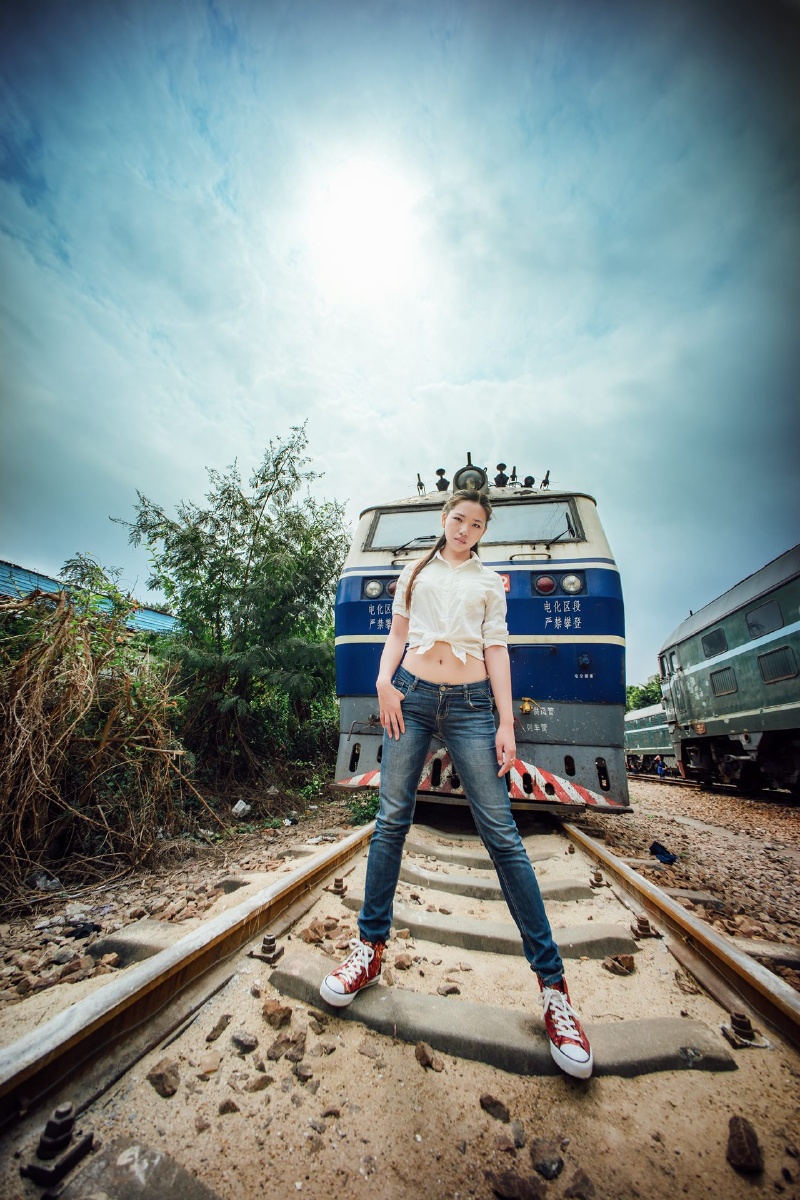 几张超广角人像