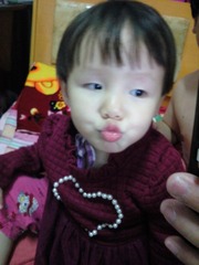 120323