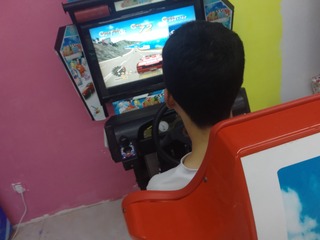 572224
