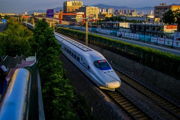 07AT8742