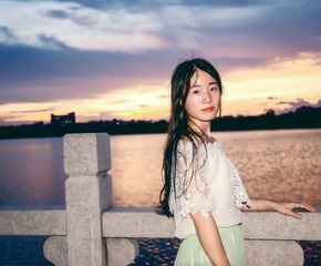 001