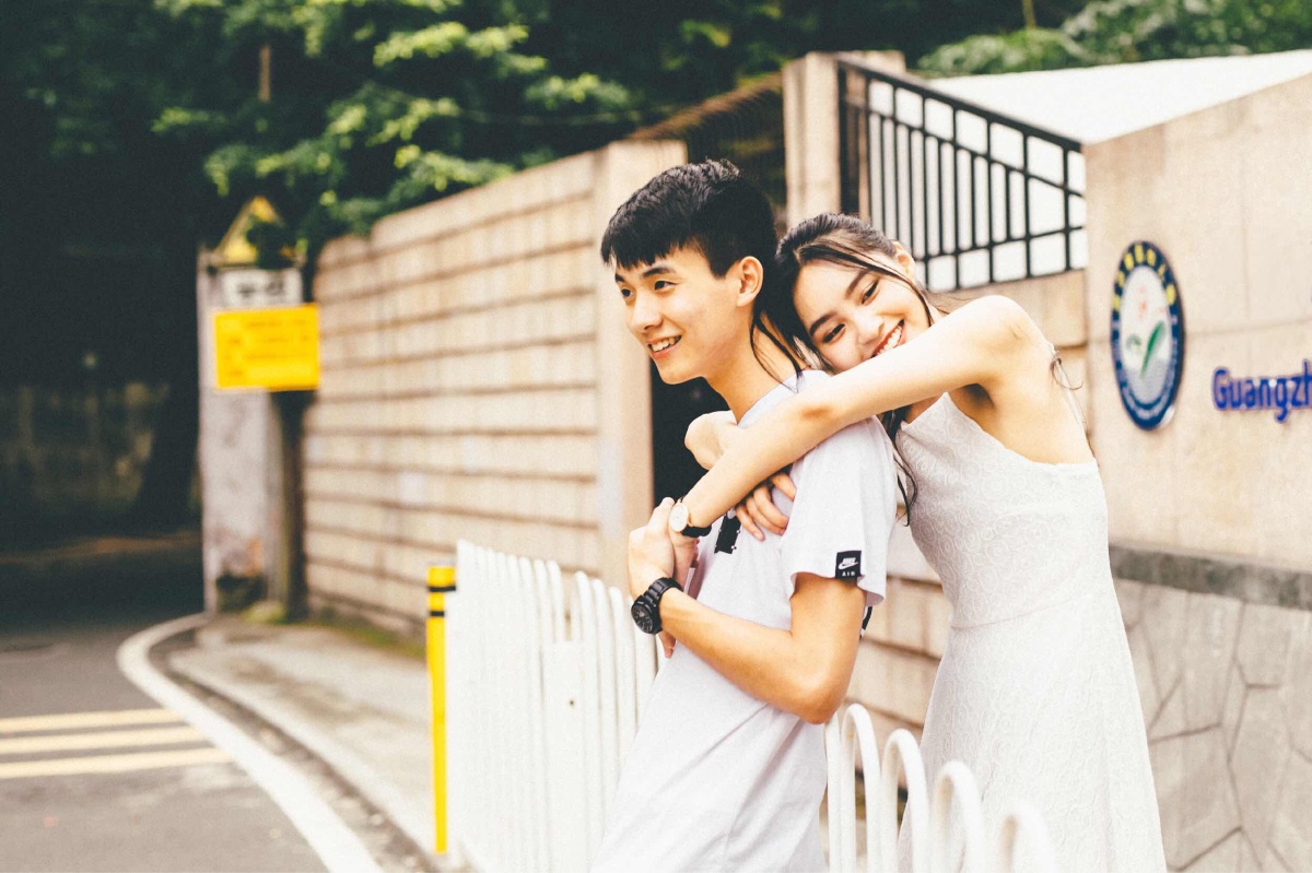 我想我会开始想念你,可是我刚刚才遇见了你 -