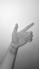 1426560