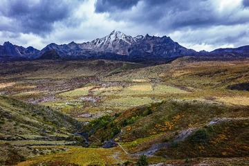 青饶神山