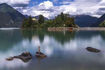 巴松错