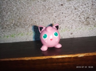 8672