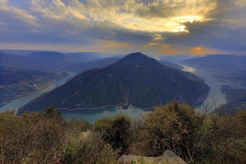 夕阳醉瞿塘（王正坤摄） (1)