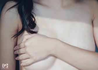 001