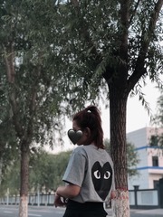 001