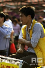 疼痛的右手