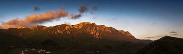 《郎木寺·日照金山》