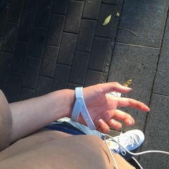 001