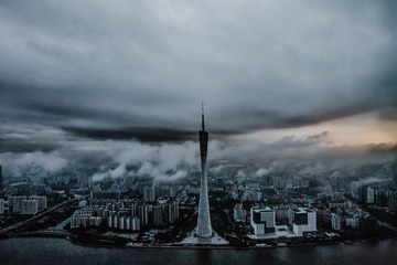 广州塔 台风前夕