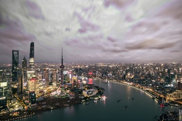 云涌上海滩