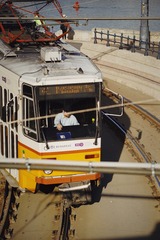34247398-2CBE-46CC-B9D3-C1F40295A1E5/L0/001