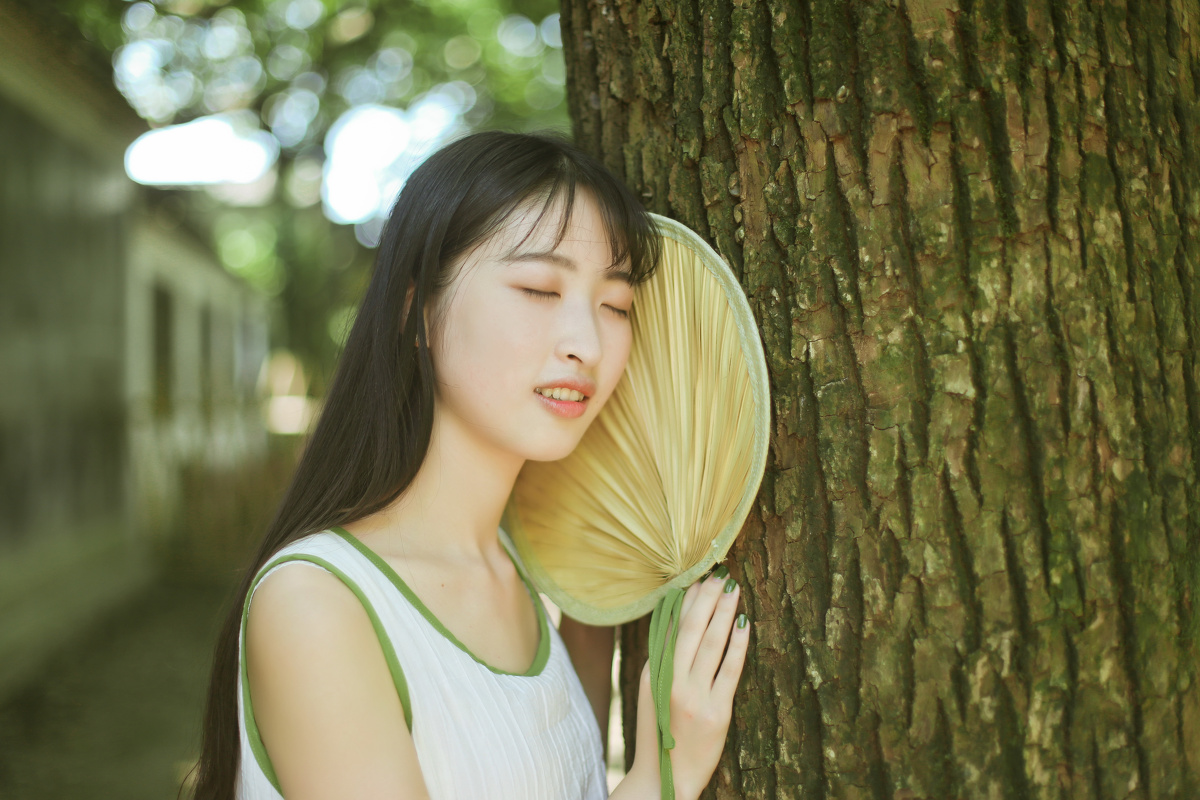 [草木歌-抹茶色的夏}